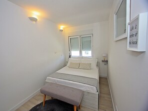 1 dormitorio, Internet, ropa de cama