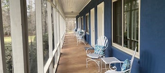 Secluded Shades of Blue Lake Bistineau Sunsets Sleeps 19
