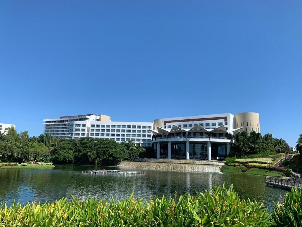 THE GRAND MAYAN VIDANTA ONE BEDROOM SUITE