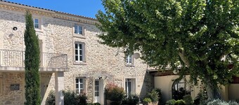 Charming loft in estate with swimming pool in the heart of the gorges de l'ardeche