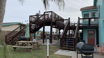Grill-/Picknickplatz