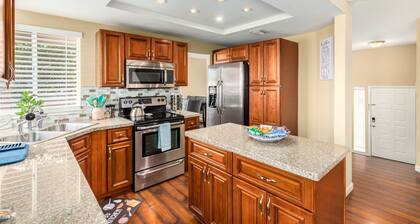 Paradise in Rita Ranch - HEATED POOL