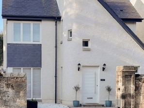 Exterior - Forget Me Not Cottage (Culross)