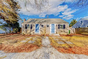 Exterior - Duplex bungalows with fast WiFi, enclosed yard, & walkable locale, dog-friendly (West Yarmouth)