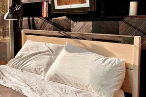1 habitación, escritorio, wifi y ropa de cama