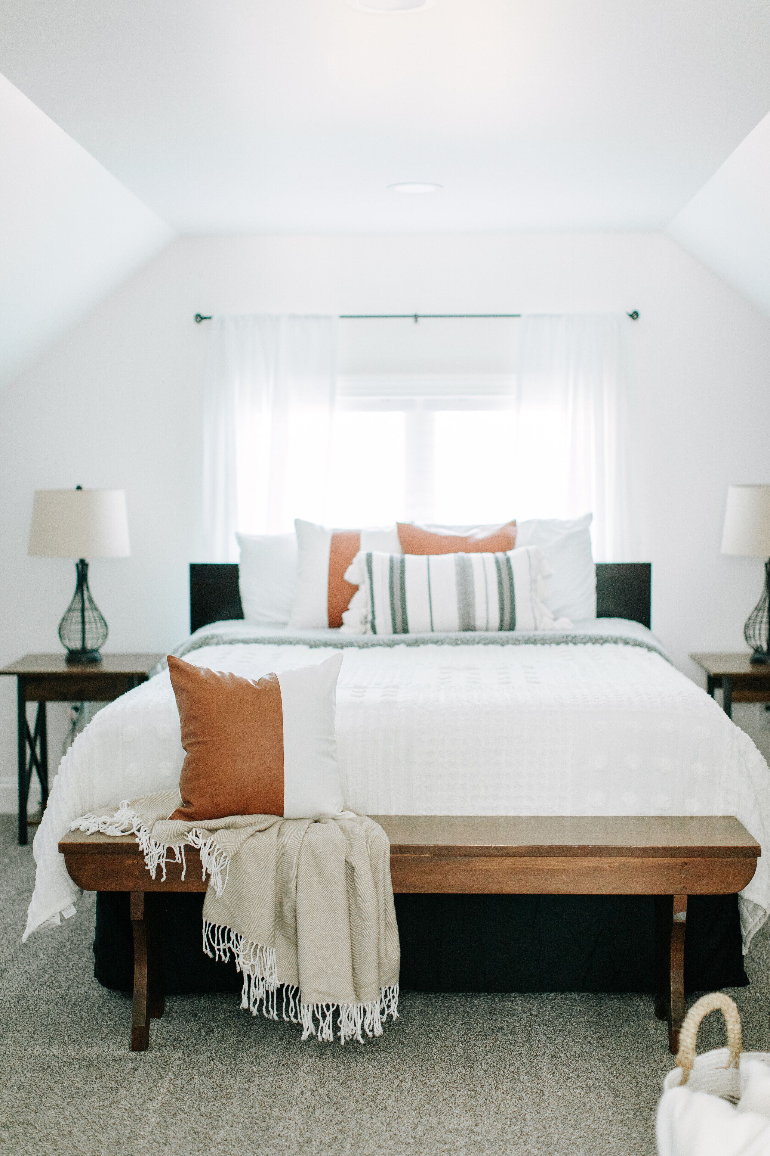 Cozy Cottage- Beautiful Porch Views