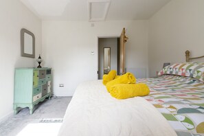 2 bedrooms