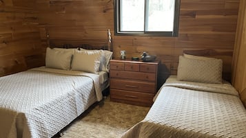3 quartos, Wi-Fi de cortesia, roupa de cama