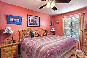 2 habitaciones, escritorio, tabla de planchar con plancha y wifi gratis