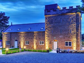 Exterior - Garth House - Peel Castle (Carlisle)