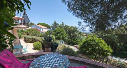 2 Bedroom Private vacation home in ST AYGULF