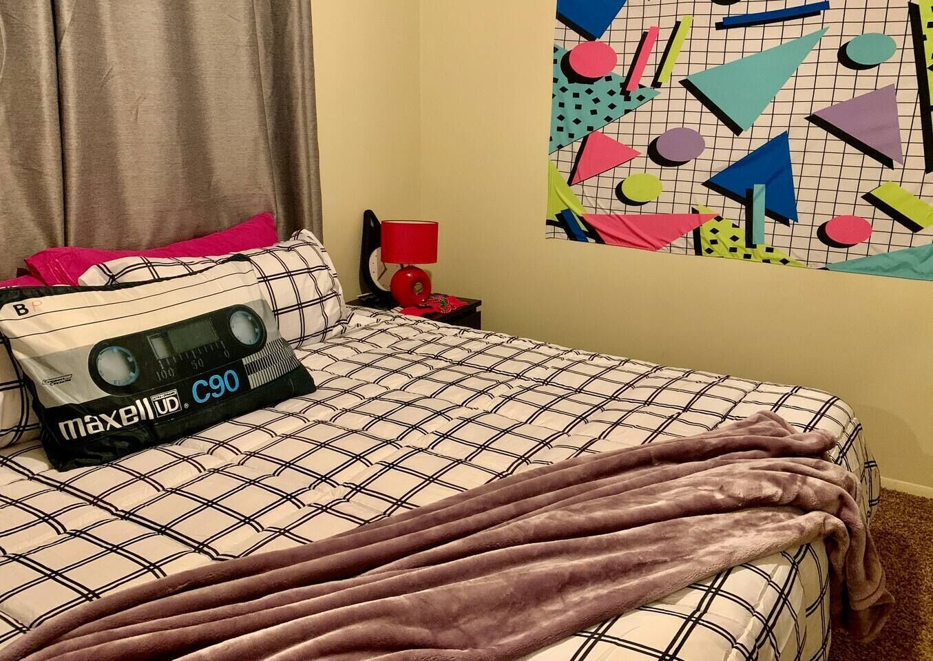 ★Retro Retreat ✔2 king beds ✔ 25 min to ski