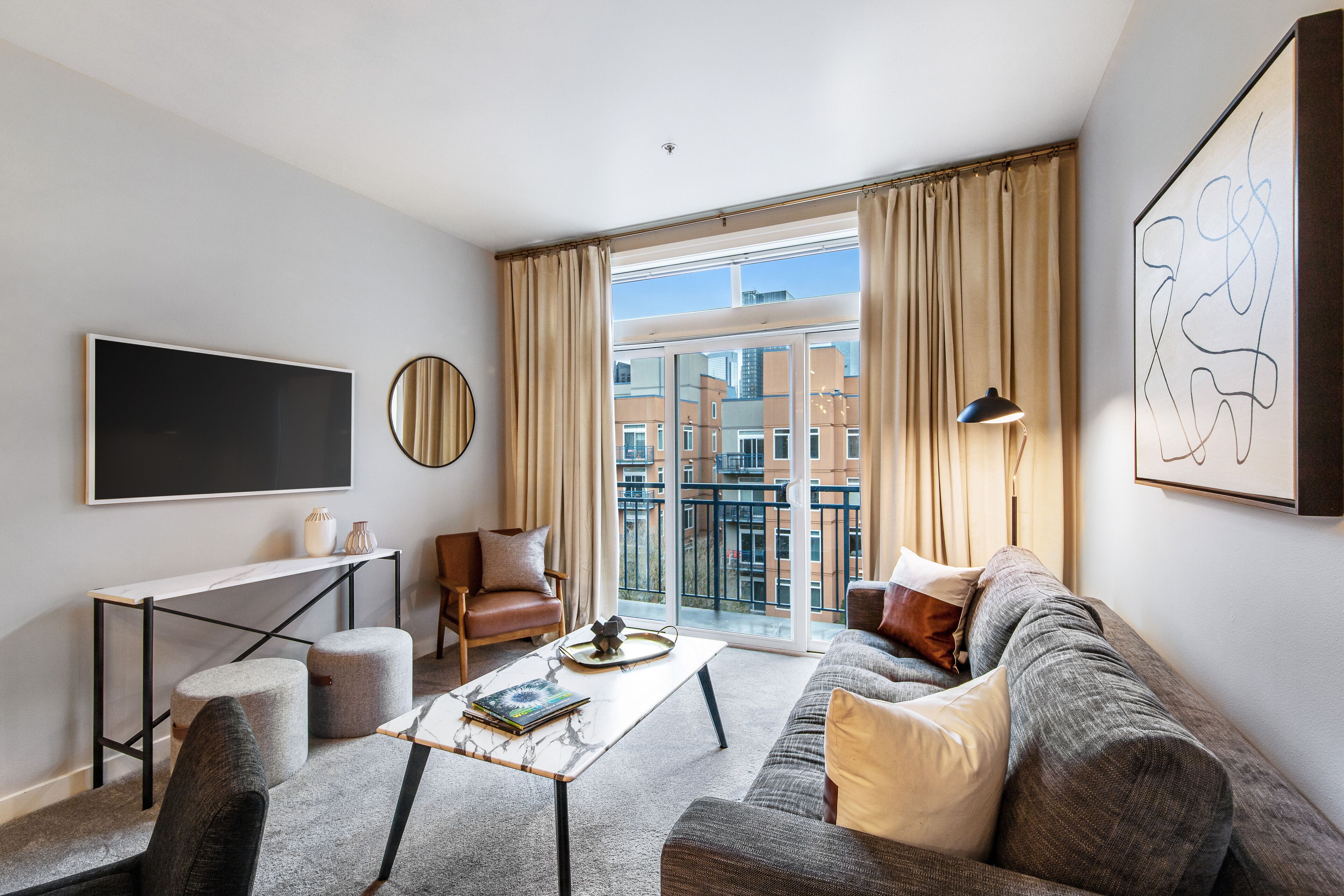 Top-floor condo with shared pool, hot tub, & gym - walkable to everything