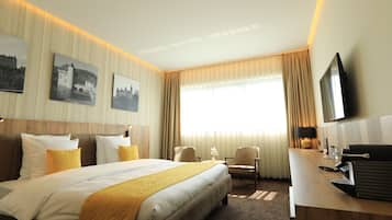 Literie de qualité supérieure, coffres-forts dans les chambres, bureau