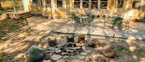 تناول الطعام بالخارج