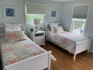 5 chambres, fer et planche à repasser, Wi-Fi gratuit