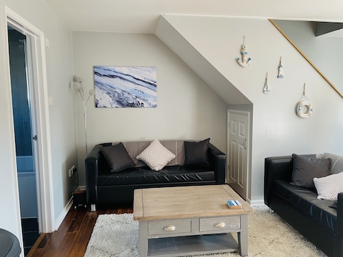The Beach House, Suffolk Coast,<br>Beach access from site & covered heated pool