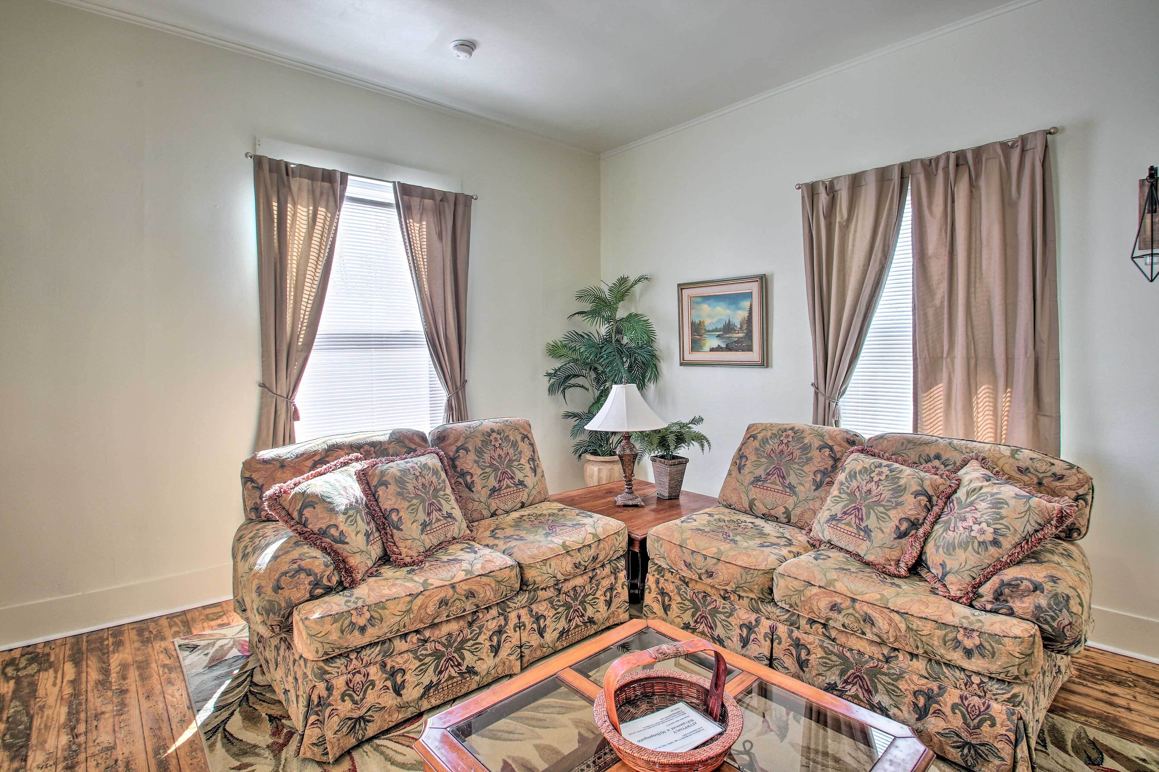 Pet-Friendly Hot Springs Home w/ Large Yard!