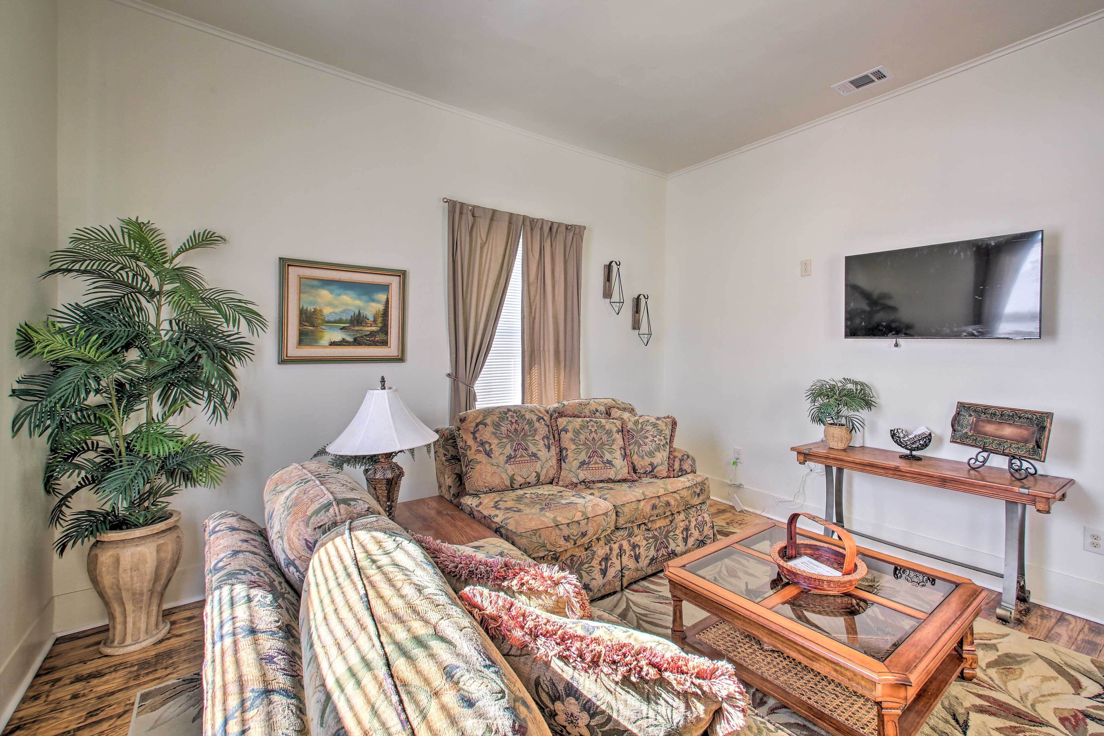 Pet-Friendly Hot Springs Home w/ Large Yard!