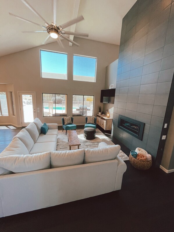 Smart TV, fireplace, video games, ping pong