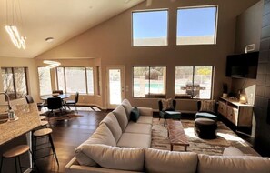 Smart TV, fireplace, video games, ping pong