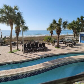 Piscina coperta, piscina all'aperto