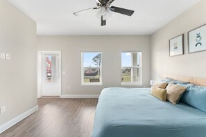 3 bedrooms, iron/ironing board, travel crib, free WiFi