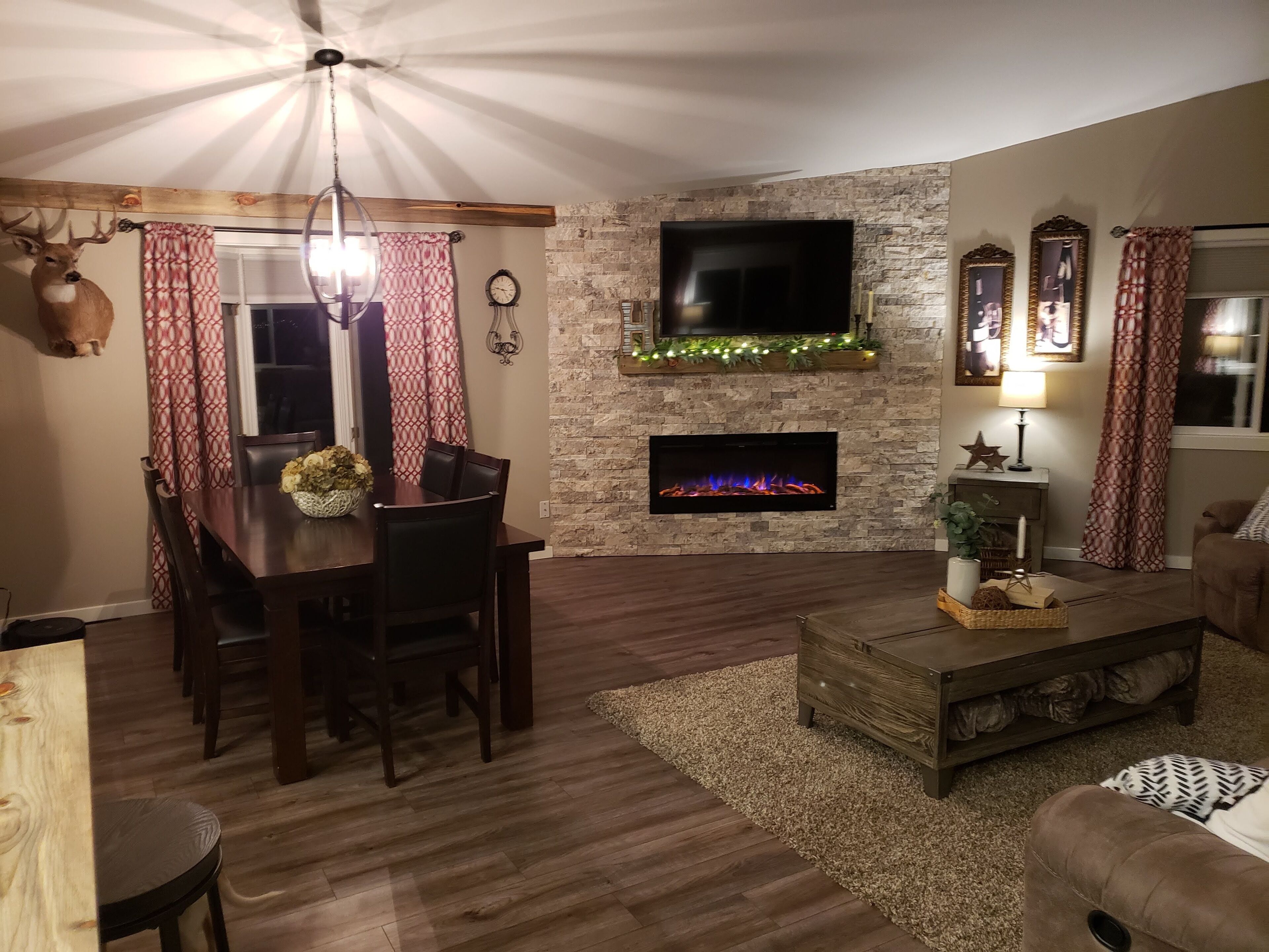 Cozy home located in Lead, SD.