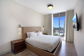 2 bedrooms, desk, iron/ironing board, free WiFi