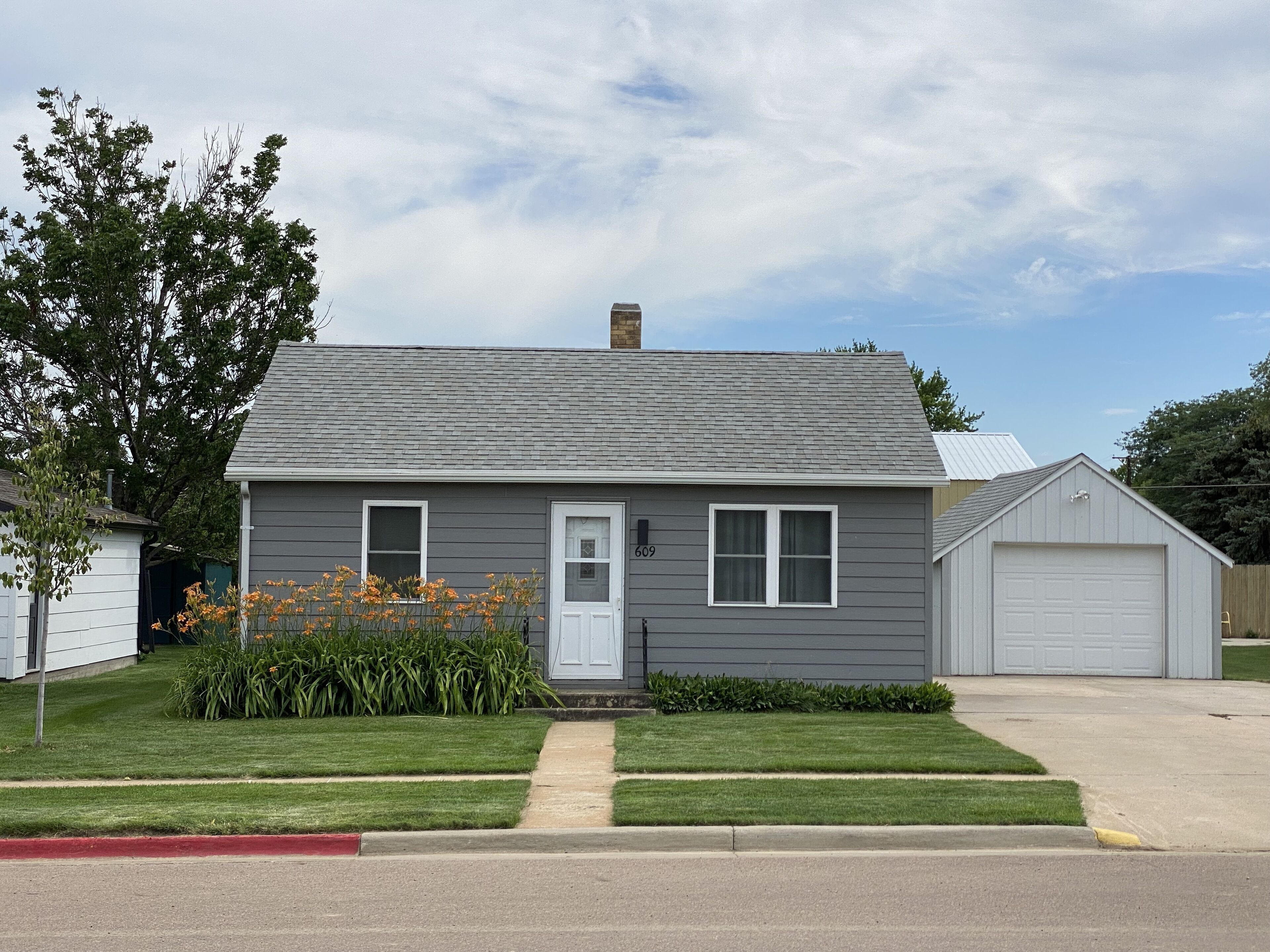 The comfort of home in a Wagner, SD small house.