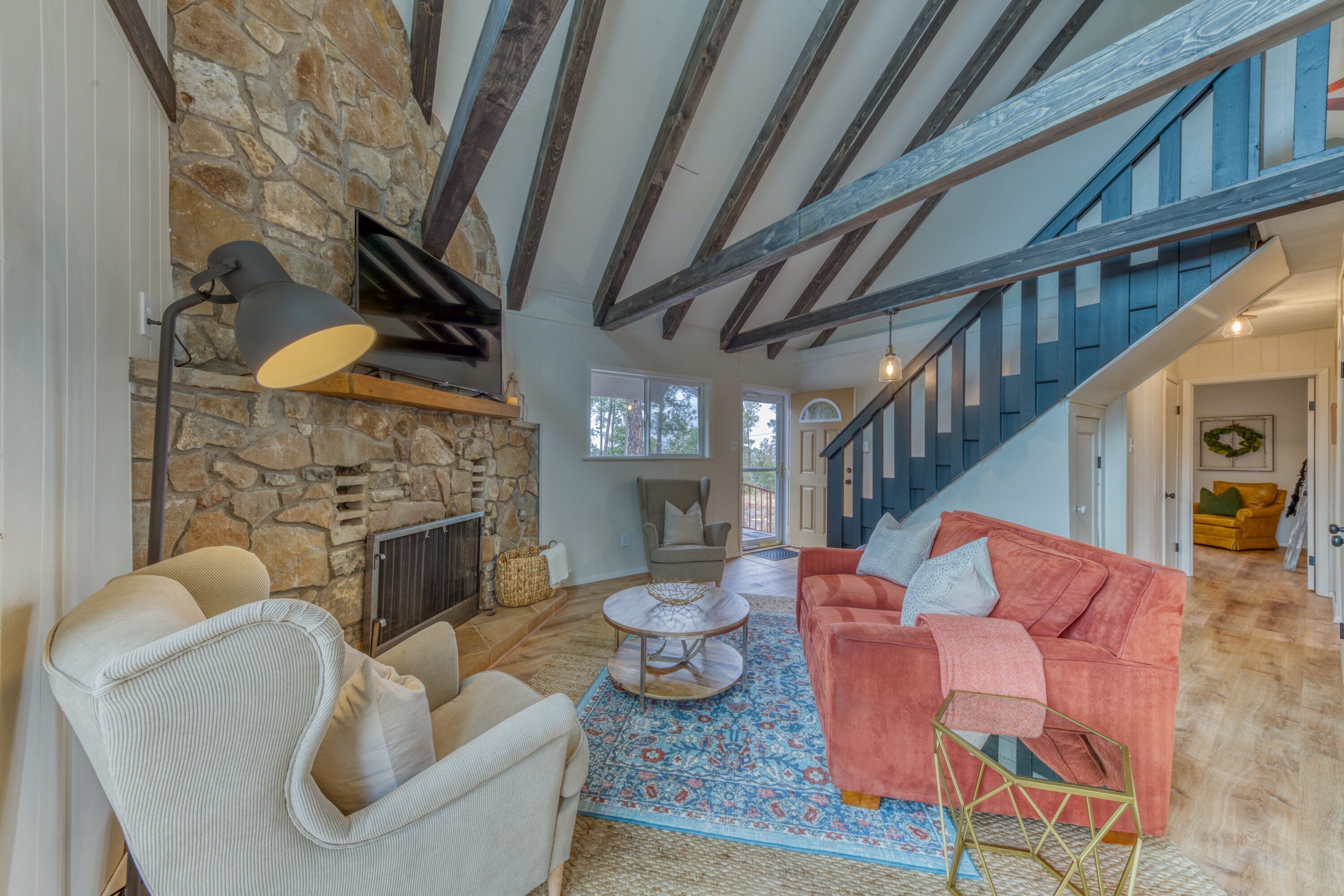 NEW! Alto Vista Cottage: Picturesque 3 Bedroom Cabin with an AMAZING View and Easy, Level Entry!