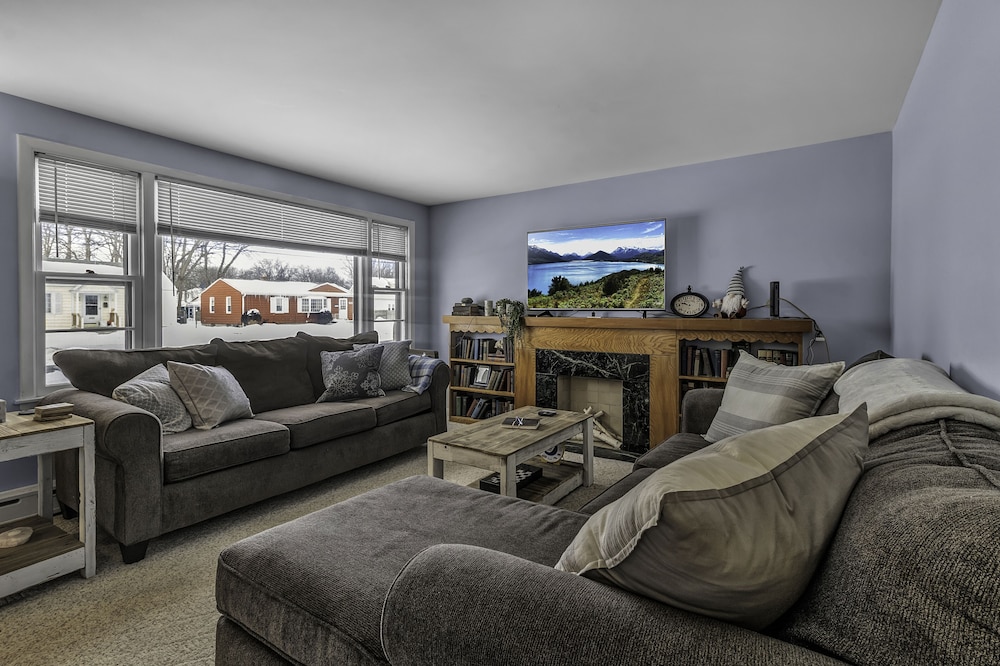 Charming and Spacious Single Family Home