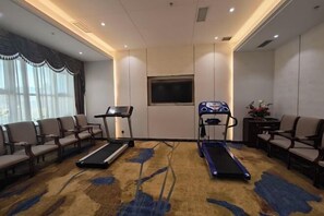 Gym - Ejie International Hotel (Diebu)