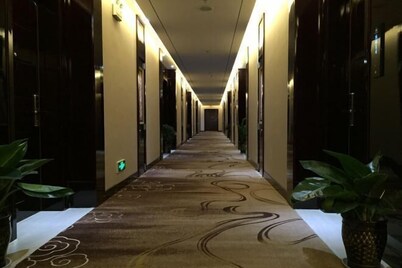 Ejie International Hotel