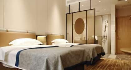 Ejie International Hotel