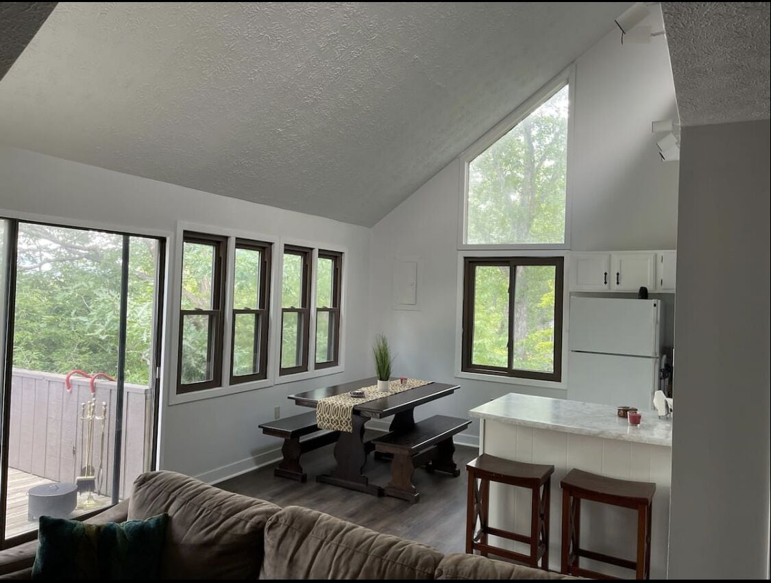 Lovely 2 bedroom plus Loft condo in Bryce Resort