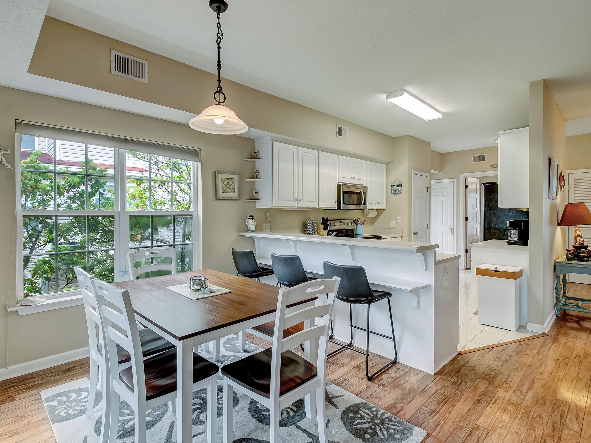 Large Family House, Marsh Views, Heated Pool Access, By Southern Belle Tybee