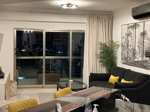 Interior - 3D View: Ocean & City Views from Each Balcony+Pool (Santo Domingo)