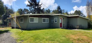 Exterior - Coos bay - Lake house - Direct Dune access - Saunders Lake - Oregon Dunes (North Bend)