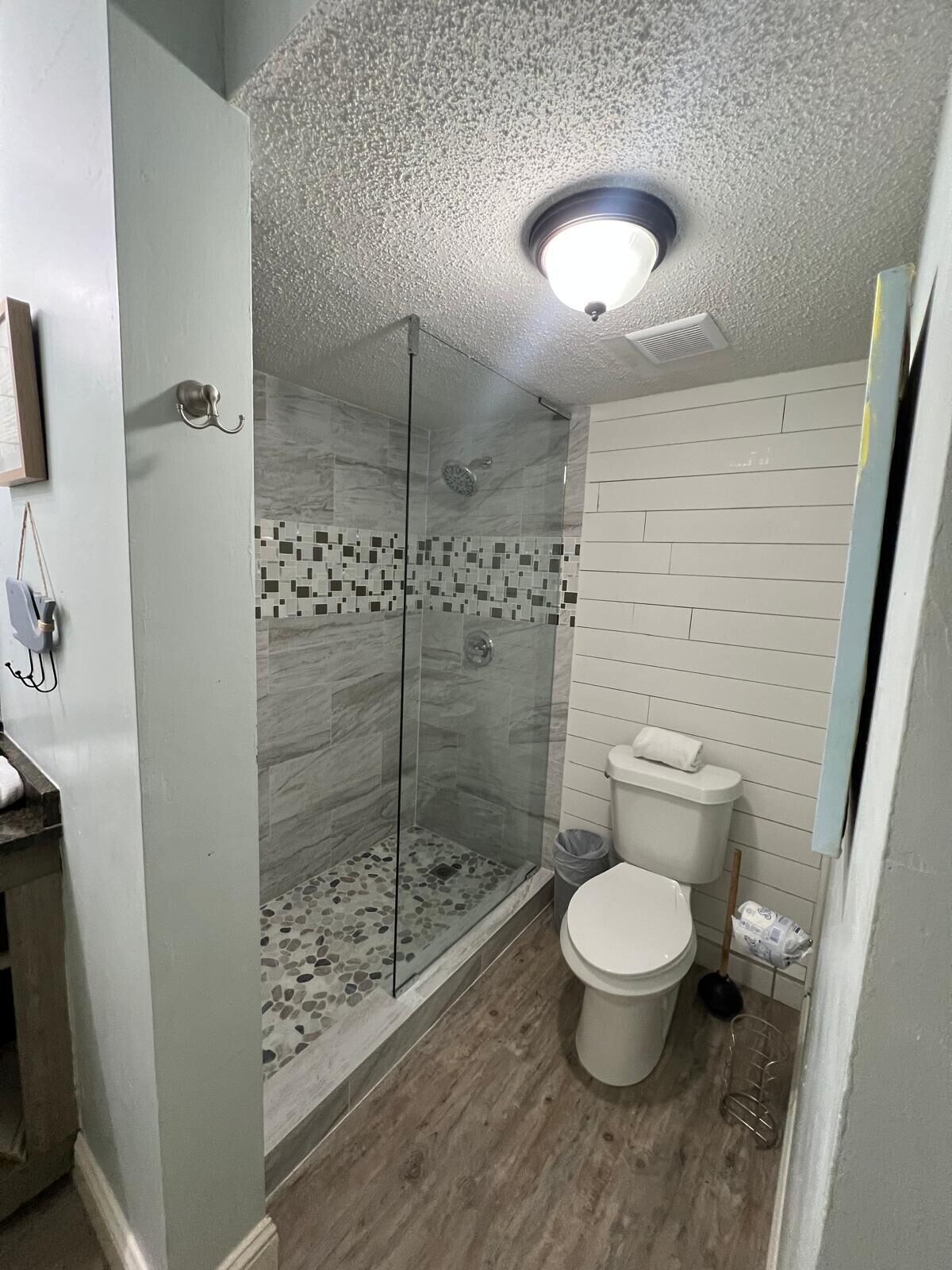 Photo 13 of Salty Vibes, condo in the center of Destin close to the beaches