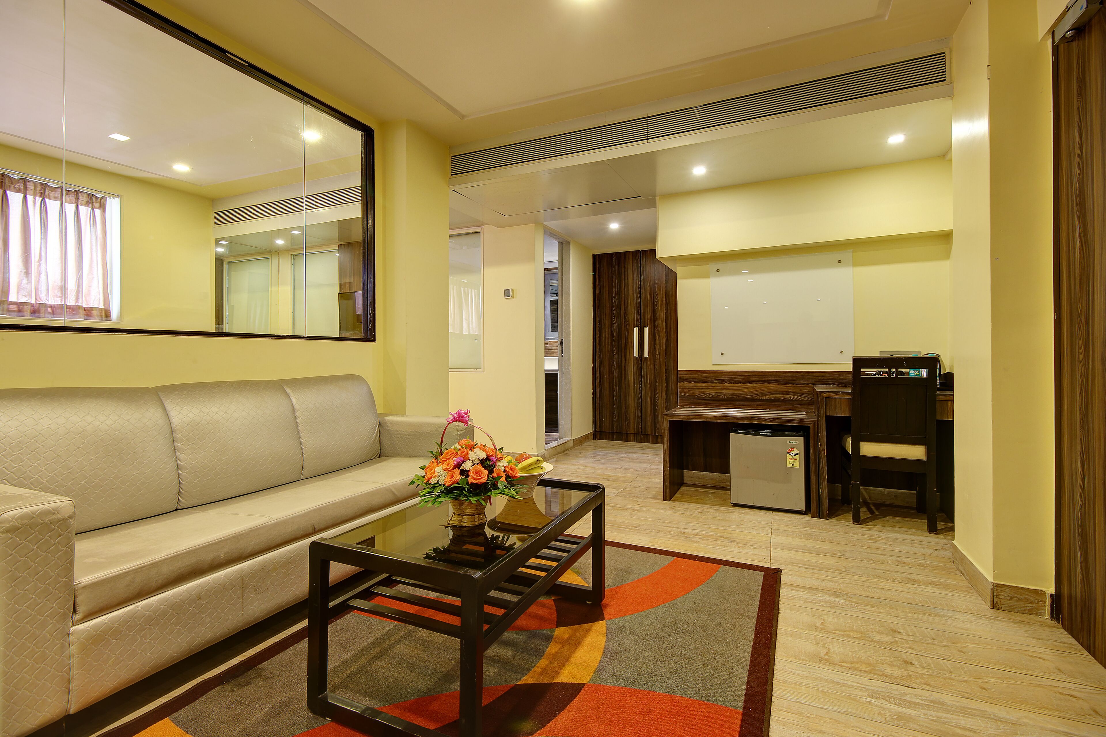 套房 | 办公桌、免费 WiFi、床单