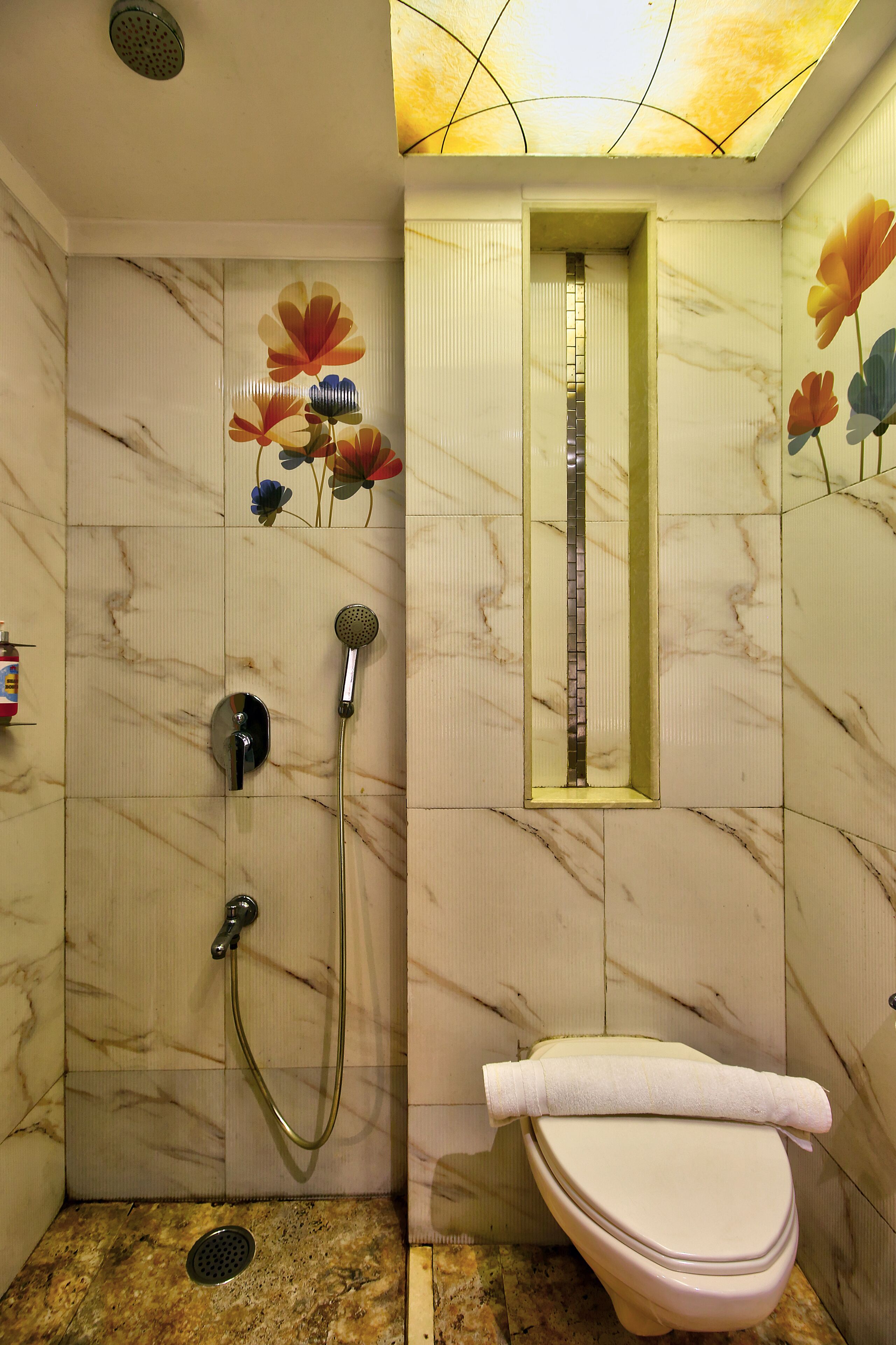 Photo - Hotel Mumbai House Juhu, Santacruz West, Mumbai