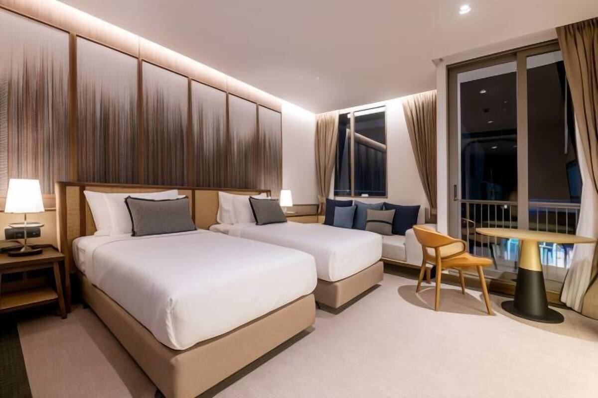In-room safe, blackout drapes, WiFi (free), bed sheets