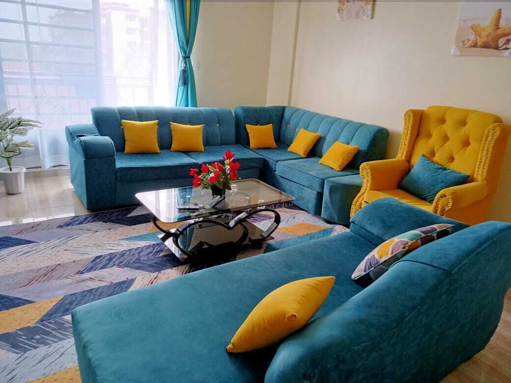 Business Apartment | Living area | 20-inch Smart TV with cable channels, TV