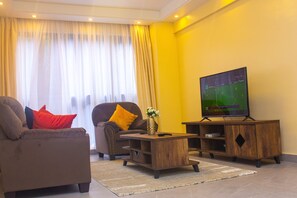 20-inch Smart TV with digital channels, TV - Stay.plus Micasa Homestay (Nairobi)
