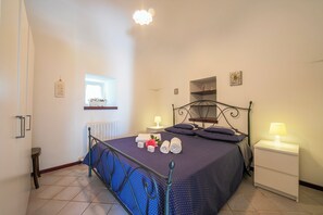 2 bedrooms, bed sheets - La Casa Sulla Roccia Trulli Pool (Monopoli)