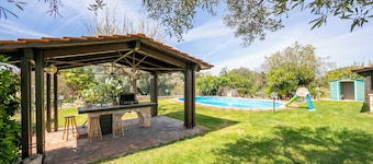 La Casa Sulla Roccia Trulli Pool