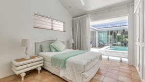 3 habitaciones, tabla de planchar con plancha y wifi gratis
