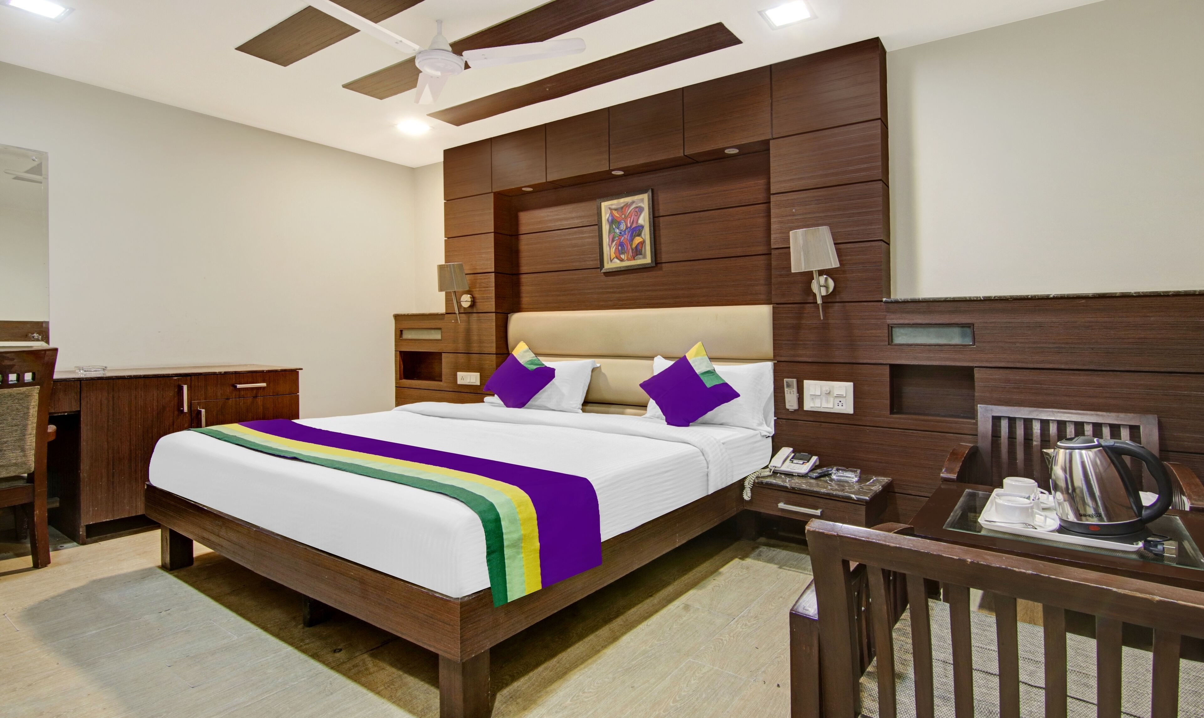 Foto - Treebo Trend Elite