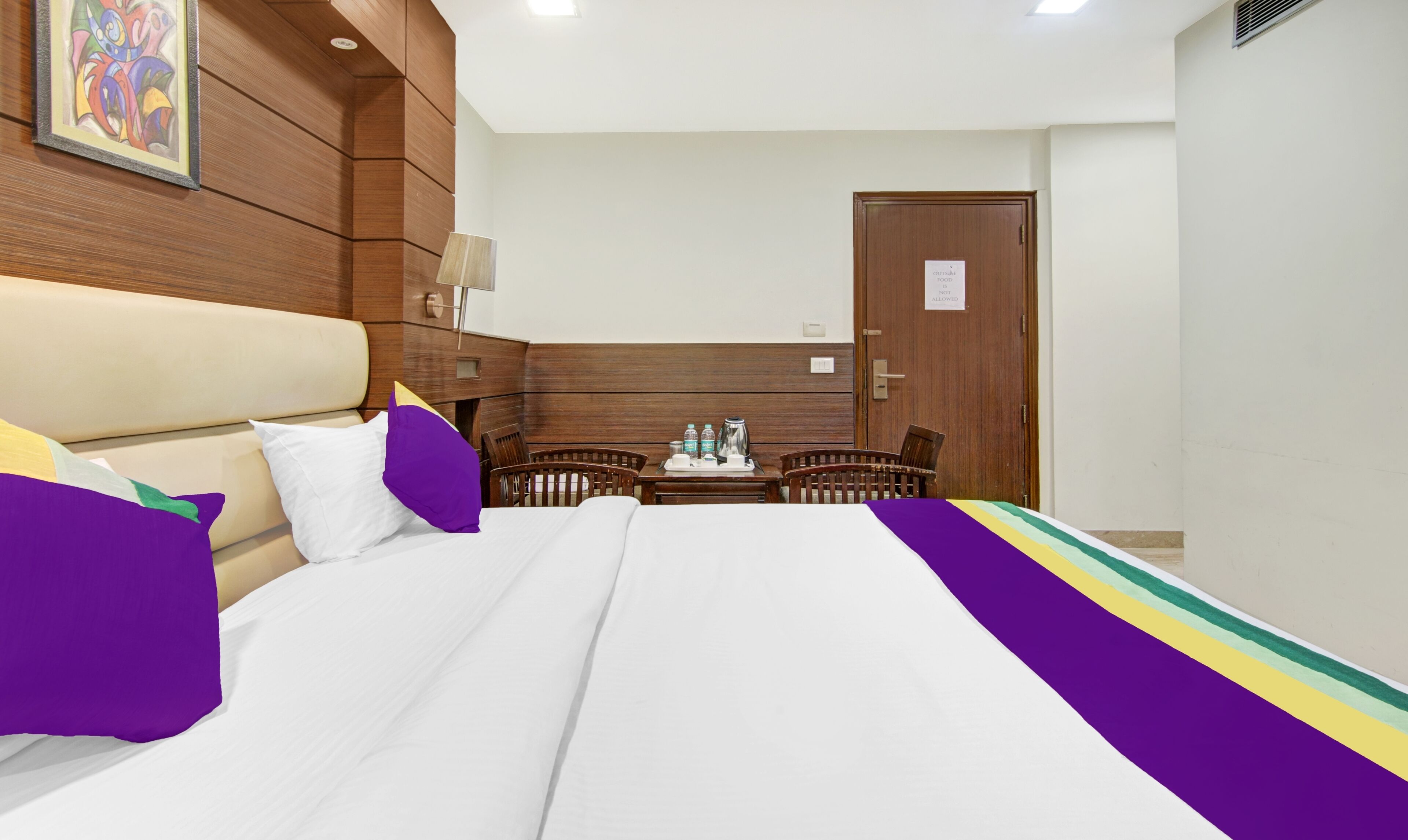 Foto - Treebo Trend Elite